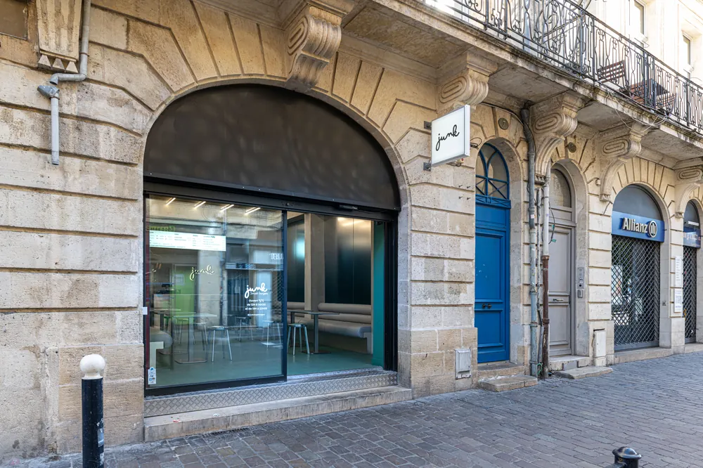 Junk Bordeaux storefront