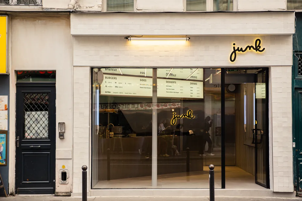 Junk Montmartre storefront