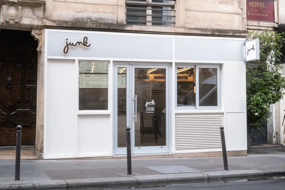 Junk Saint-Germain storefront